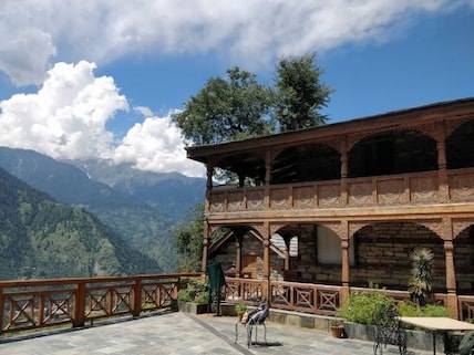 Naggar Castle